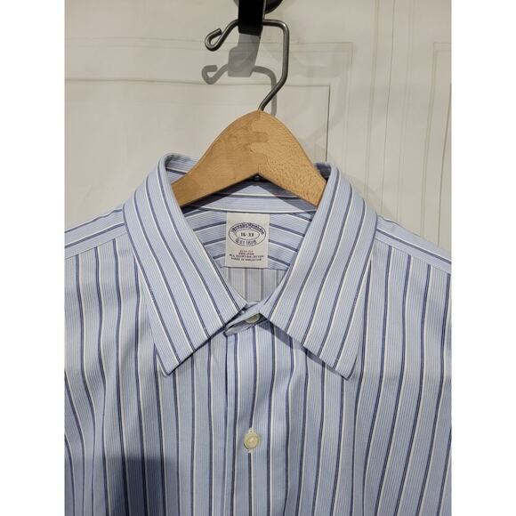 Brooks Brothers 16/33 Button Down Shirt Blue Double Stripe Slim Fit Non Iron - Picture 2 of 7